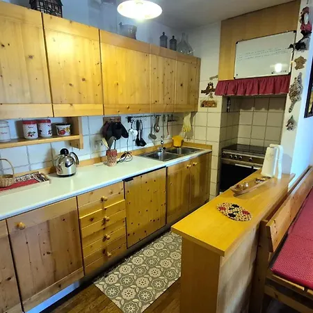 La Casa Di Ada Apartman